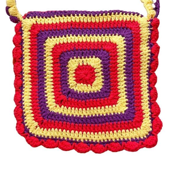 Hand Crafted Granny Square Kids Purse Red Yellow Wood Button Closer Kidcore - Picture 6 of 10
